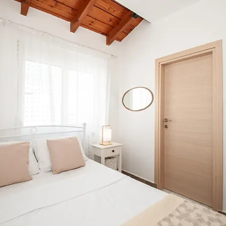 Luna Loft Апартаменти